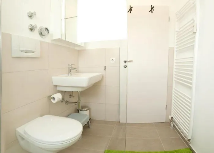 Weissensee Apartament *